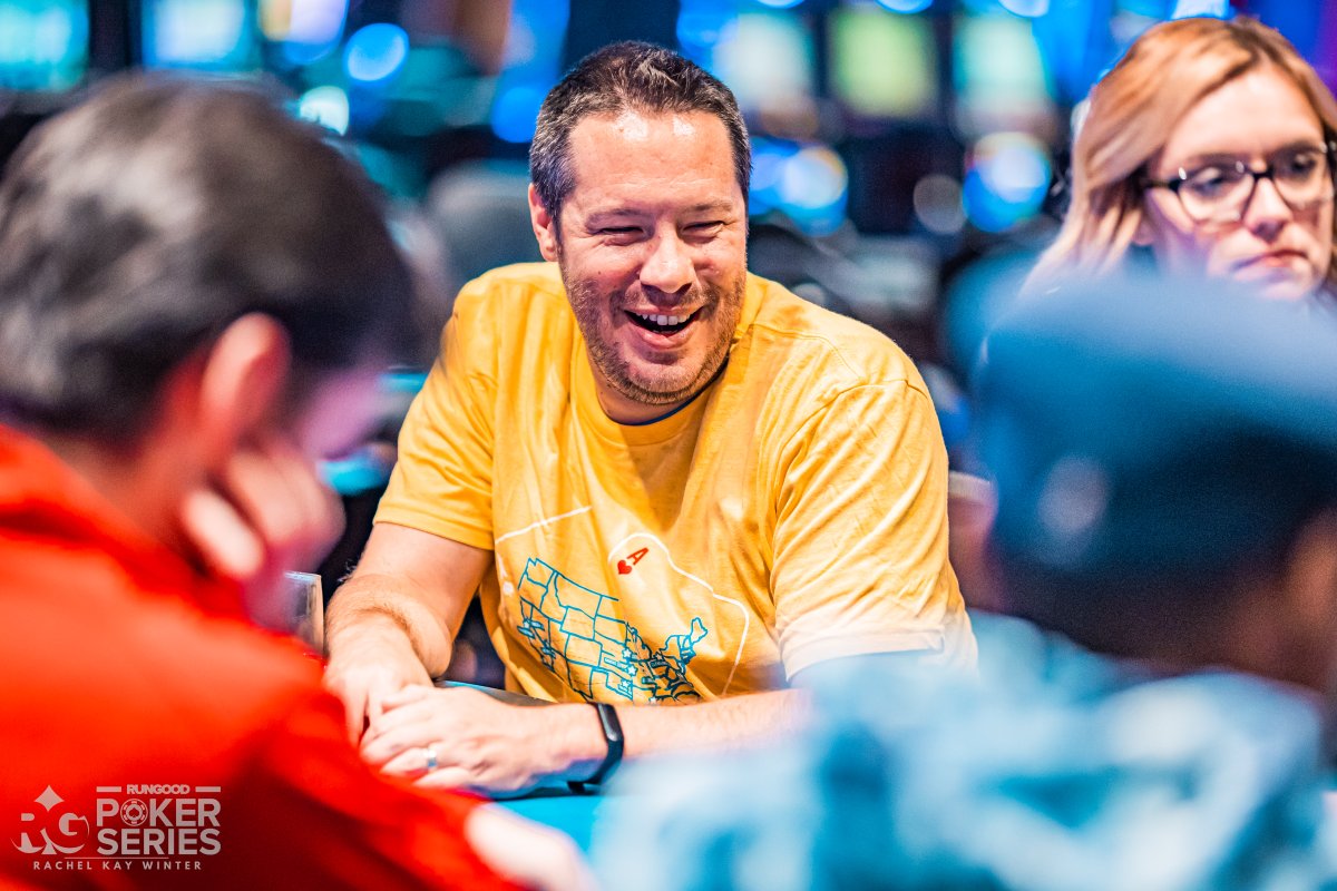 Hey St. Louis! We're less than a week away from RunGood Week at @HollywoodSTL! Have you booked your room yet?! Use code PDRUNPLAY424 for $89.99 Midweek Rate (Tuesday-Thursday) and $159.99 Weekend Rate (Friday & Saturday) Book here: hollywoodcasinostlouis.com/?utm_source=go…