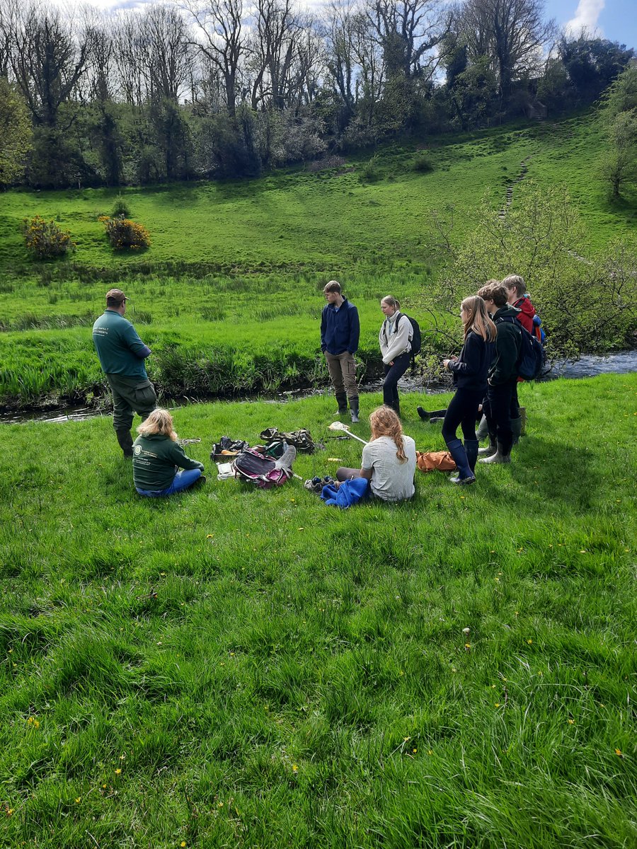 afonydd's tweet photo. Gweithdy Afonydd gwych gyda Wild Elements a'n gwirfoddolwyr Afonydd Menai dydd Sadwrn diwethaf. Diwrnod difyr a diddorol iawn!
A great River schools workshop with Wild Elements and our Afonydd Menai Student Volunteers last Saturday. A very enjoyable and interesting day! https://t.co/YjGOtjm7uc