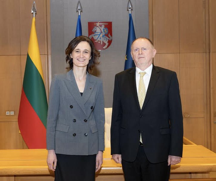 Another farewell as H.E. Gábor Diczházi, ambassador of #Hungary, concludes his tenure in #Lithuania. Grateful for🇭🇺's contribution to NATO's Baltic air policing mission. Emphasized the critical need for fostering EU,NATO unity, vital as we confront shared geopolitical challenges.
