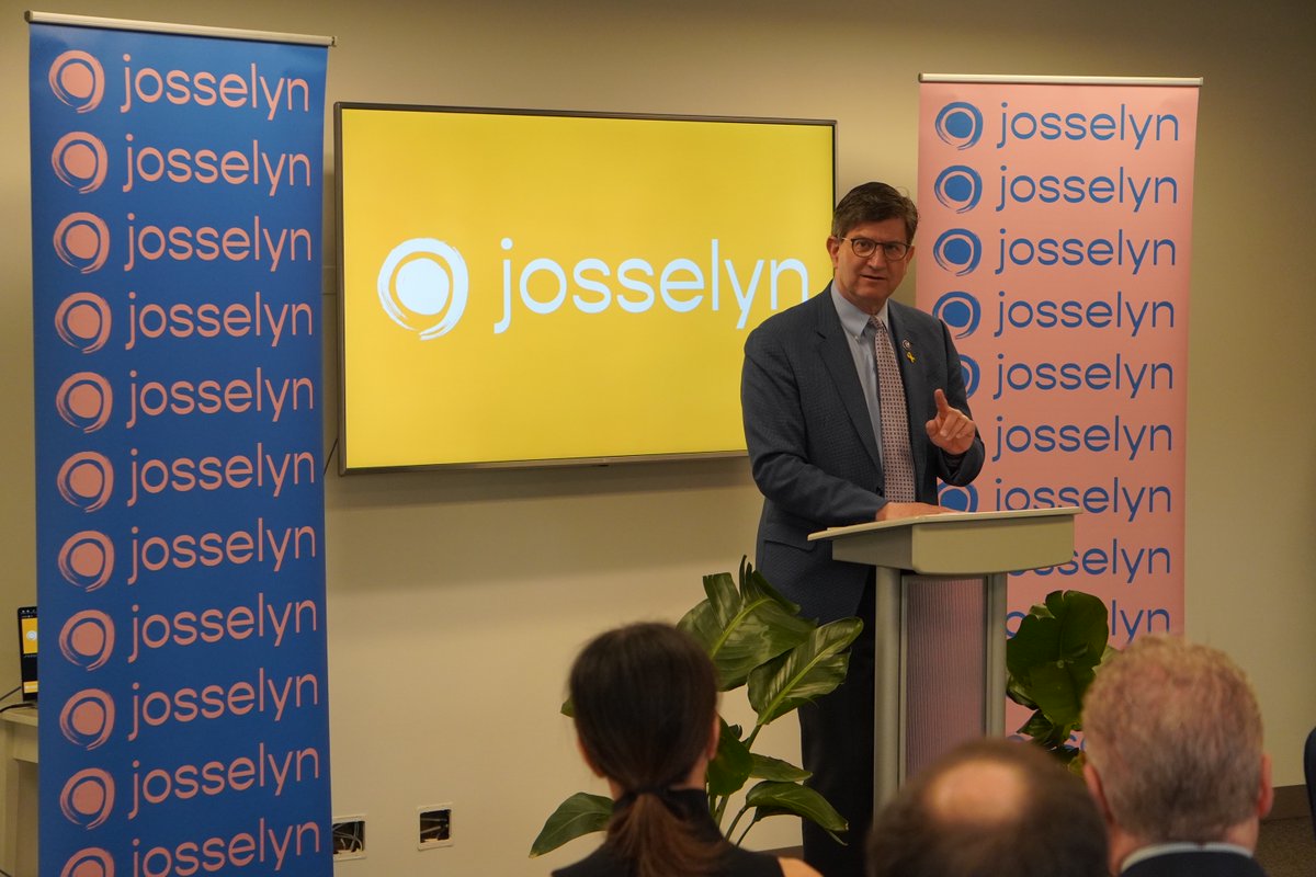 Mental health is crucial for the well-being of our communities. I joined the Josselyn team to celebrate the kickoff of their annual capital campaign. I'm proud to support their success and work with them to eliminate barriers to mental health services. #MentalHealthforAll