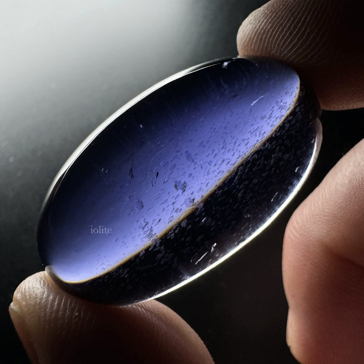 satotradingco's tweet image. 夜の水平線。

#iolite #アイオライト