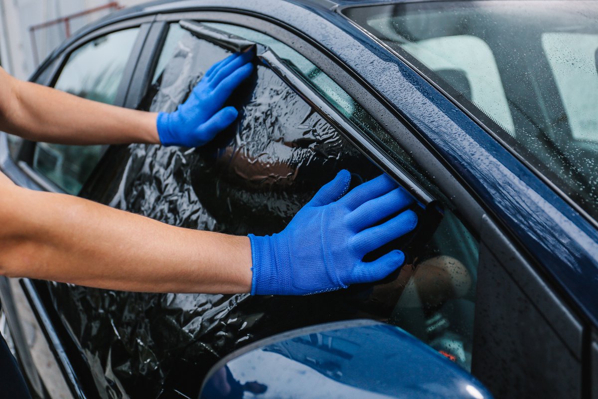 Whether you are looking for auto glass repair or window tinting, Best Auto Glass and Tint is here for all your auto glass needs! #WindshieldRepair #WindshieldRepairServiceShop #MobileWindshieldRepair #MobileWindshieldRepairSanJose bestautoglass.net