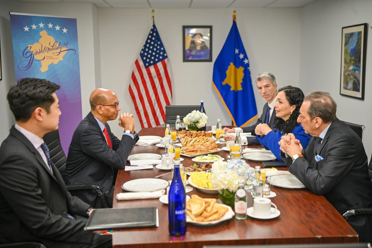 Ambassador Wood met earlier this week with Kosovo President @VjosaOsmaniPRKS and expressed the U.S. support for an EU-facilitated dialogue to deliver economic integration, regional stability, and democracy to the people of Kosovo and Serbia.   usun.usmission.gov/readout-of-amb…