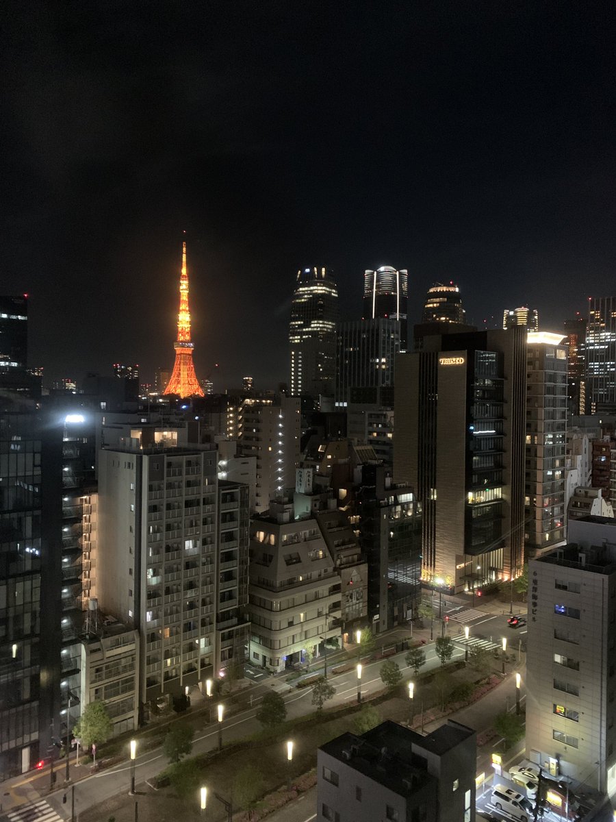 kimkong0909's tweet photo. Tokyoです。レモンサワーお飲んでます。 https://t.co/m3ZTWTG6y7