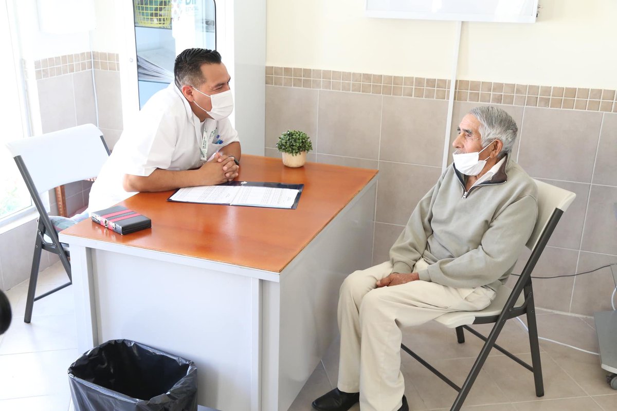En el Instituto Geriátrico Dr. Nicolás Aguilar, contamos con una Estancia de Día, un lugar dedicado al cuidado y bienestar de personas adultas mayores, incluyen áreas diseñadas para ofrecer servicios médicos, terapéuticos y fomentar la interacción social de los Adultos Mayores.