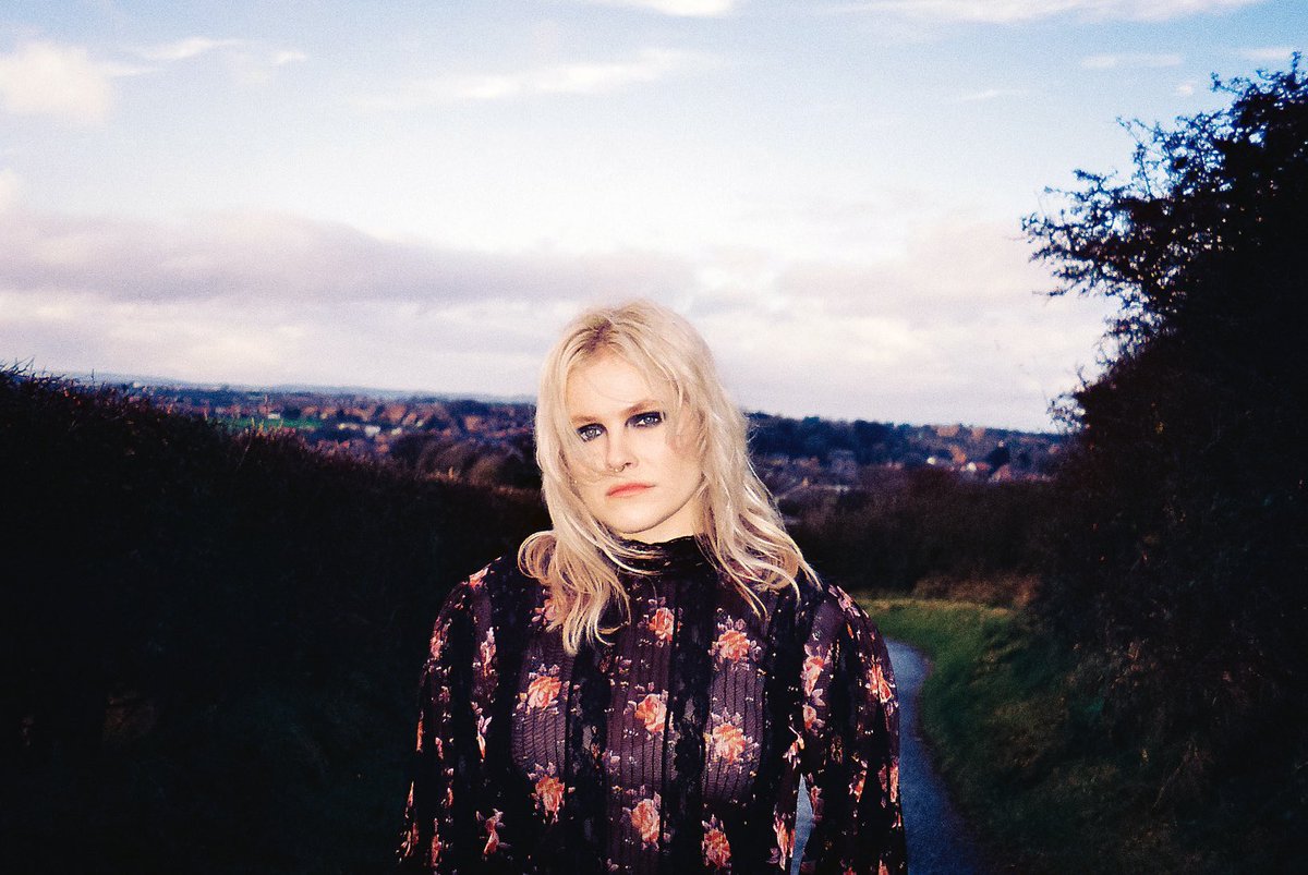 Chloe & the Brainwaves tweet media