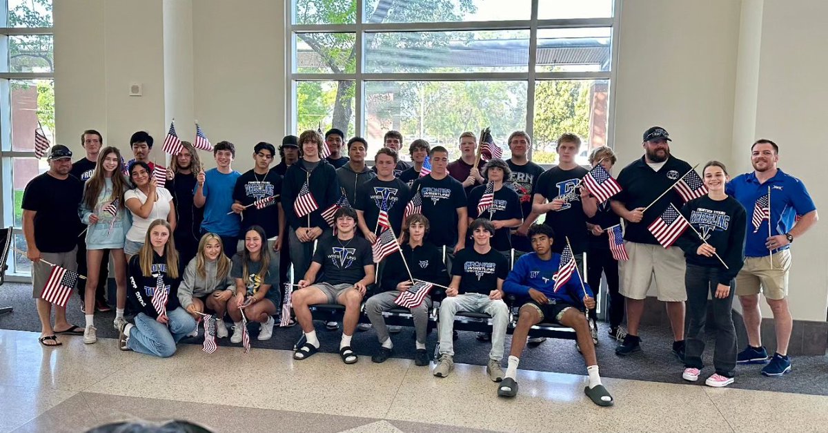 FrontierWrestle's tweet photo. Honor Flight ✈️ 🇺🇸

#titanstrong #riseofthetitans https://t.co/sIeRsZ6Hyn