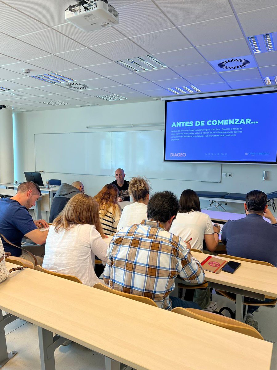 CifalMalaga's tweet photo. En su recorrido por diferentes centros de la Universidad de Málaga, la campaña “The Wrong Side of the Road” llega hoy a la Facultad de Ciencias de la Salud para informar sobre los peligros de conducir bajo los efectos del alcohol https://t.co/JcvsCVfzEv