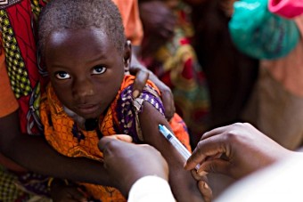 ACOPAL_Burundi's tweet photo. @PMIgov @mspls_bdi @EnabelauBurundi @UNICEF_Burundi @abem_burundi @BurundiGov @MagazineJimbere @IrisNewsfr @YBurundi @iwacuinfo @IngoMagazine 🏥 Le paludisme est un problème majeur de santé publique au #Burundi. Notre objectif est clair et s’allie à celui du gouvernement : zéro décès lié au paludisme à l'horizon 2027.

 #ObjectifZéroDécès https://t.co/SZVL1c8ZnU