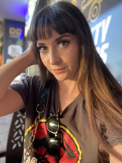 How innocent do you think I am?🙉 https://t.co/CdJOXCuqpF