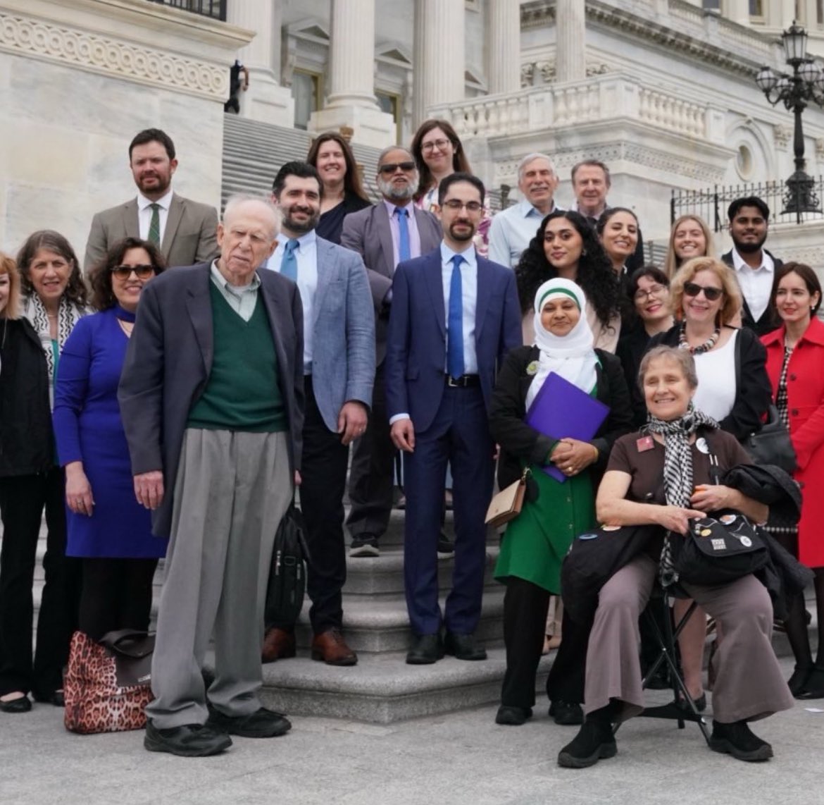 Can’t stop laughing at NIAC’s representation of Iranians on Capitol Hill.