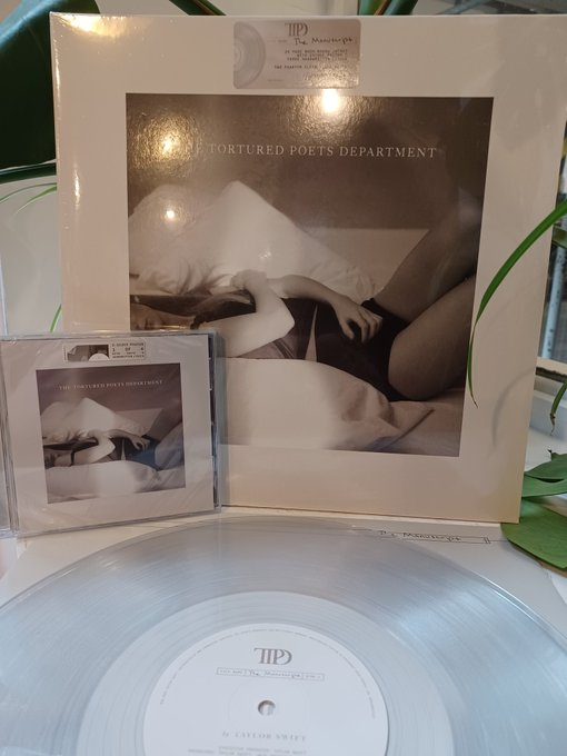 IN STOCK NOW As well as the Clear 2LP, we've just received stock of 3 new versions of @taylorswift13 'The Tortured Poets Department' w/ different bonus tracks! Charcoal 2LP w/ 'The Black Dog' Smoke 2LP w/ 'The Albatross' Beige 2LP w/ 'The Bolter' All 39.99 - AVAILABLE NOW! 🔊