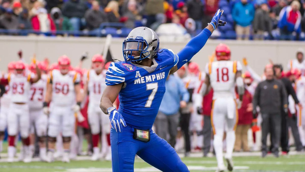 Blessed to receive an offer from the University of Memphis! @reggiehoward @RSilverfield @Coach__Myers @Coach_FredM @CarterVikingsFB @lhsvikingsfbrec @adamgorney @BrooksAustinBA @JeremyO_Johnson @ErikRichardsUSA @RecruitGeorgia