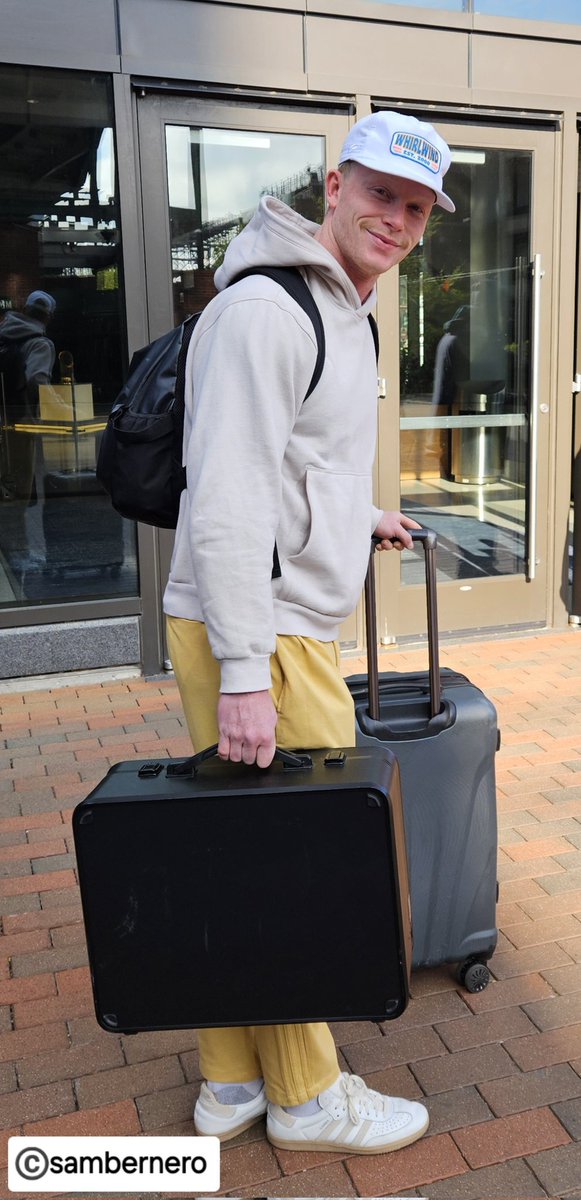 Pic I took of Pete Crow-Armstrong arriving at Wrigley Field on getaway day. 
#cubs