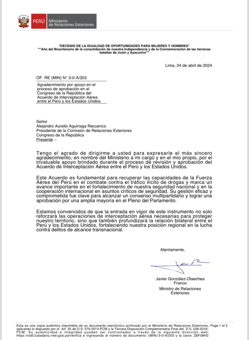 En calidad de presidente de la @ComisionRREE del @congresoperu, aprecio la gratitud del canciller @J_GonzalezOFr por el proceso de revisión y aprobación en el @congresoperu, del Acuerdo de Interceptación Aérea entre el Perú y los Estados Unidos.