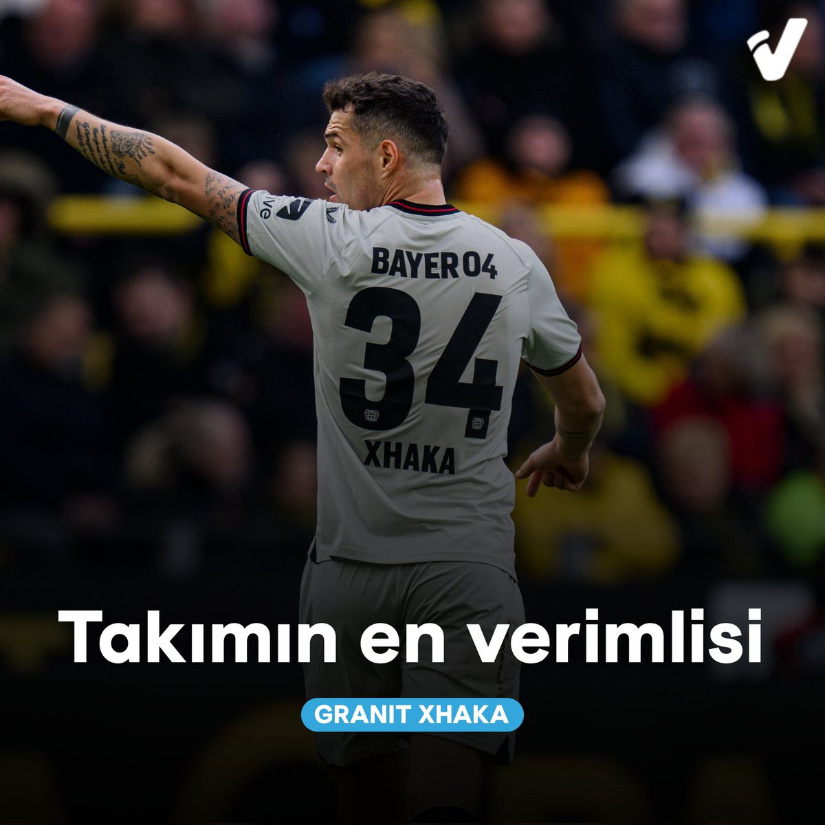 🗣️ Bayer Leverkusen sportif direktörü Simon Rolfes: 💬 'En etkili transferimiz, Granit Xhaka'ydı. 6 numara, oyunun kalbidir. Onun ritmi, oyunu domine ediyor. 6 numara, en stratejik pozisyondur. Oyunu ofansif mi yoksa defansif mi oynayacağınızı belirler. 6 numara, takımın tüm…