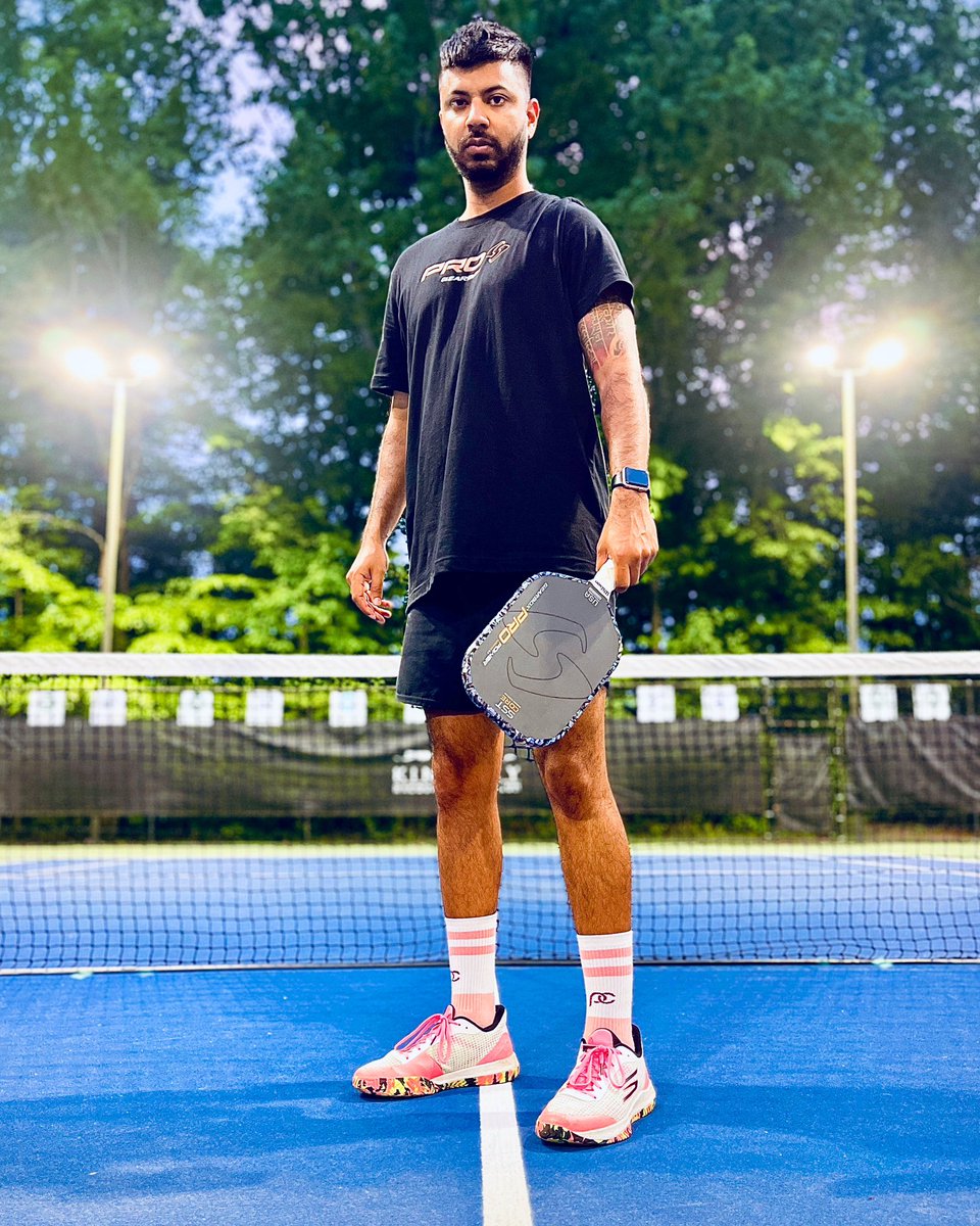 mosesdas's tweet photo. ๐จExcited to have signed a contract to join the @gearbox_pickleball team as a #sponsoredathlete! โ๐ฝ๐ฅ๐ซถ๐ฝ
#pickleball #gearbox #gearboxpickleball #ppatour #GearboxPro #proseries #gearboxathlete #skechers #skechersvipercourtpro #gearboxpropower #pickleballathlete #pickleballatlanta https://t.co/p0wk9Y7mZi