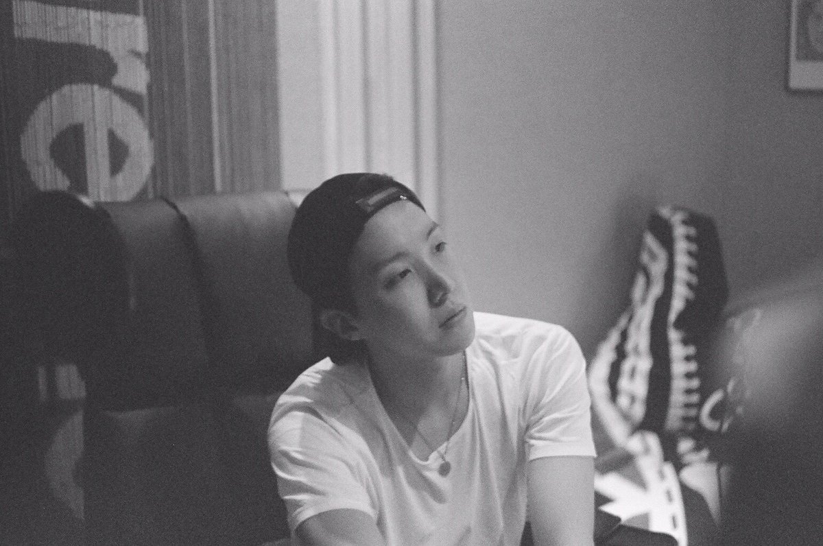 uarmyvibe's tweet photo. Jung Hoseok in monochrome photos is so dear to me https://t.co/lM5yPCMu4R