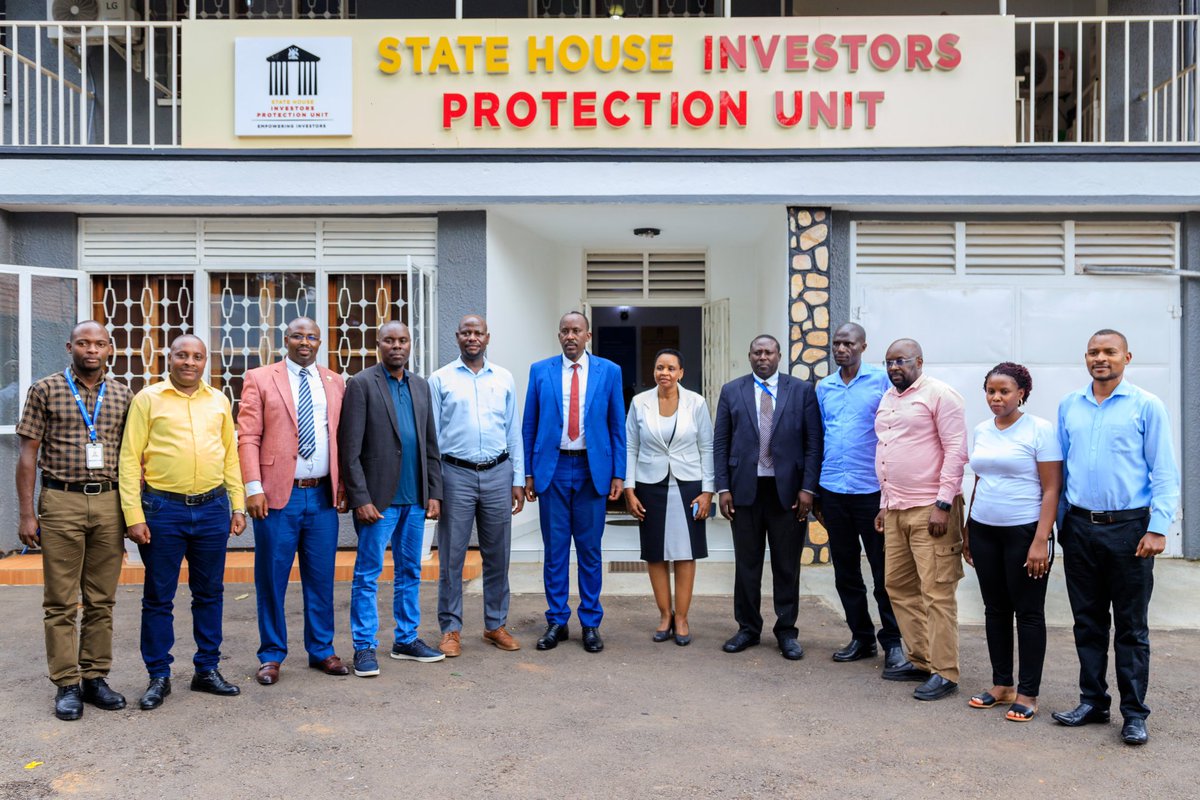 Today the head of unit @edthnaka coordinated a meeting with @URA_CG, Dr. Joshua Mutambi Commissioner MSMEs (Processing and Marketing), and local investment club leaders to discuss concerns in the running of business following the Regional Business and Investment Symposium.