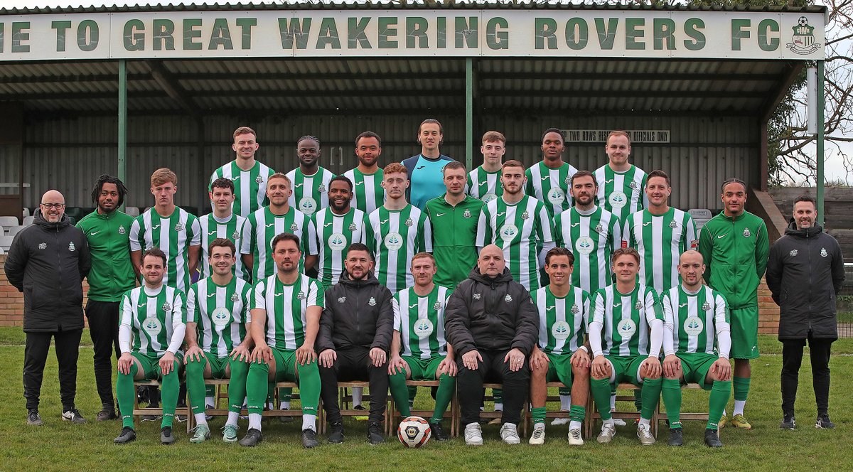 In my original @GWRovers squad photo posted earlier this week it appears @AntonioCMartin may have his eyes slightly closed so here is a replacement image @CJPhillips1982 @Essex_Echo @NonLeaguePaper @EssexSenior #LovePhotography