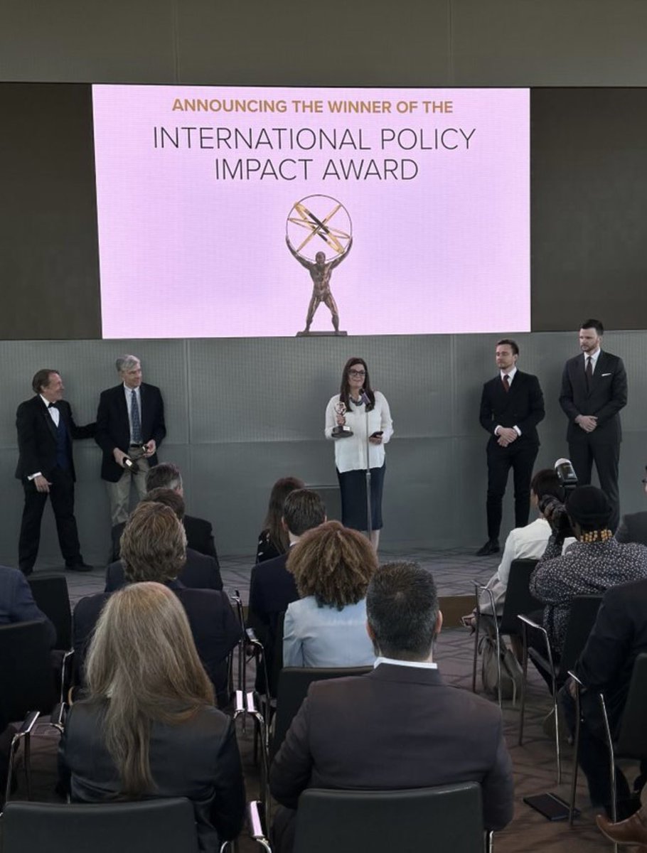 Thrilled to see the Tallinn Mechanism receive the International Policy Impact Award at @IST_org’s Inaugural Cyber Policy Awards. Established by the gov'ts of 🇨🇦, 🇩🇰, 🇪🇪, 🇫🇷, 🇩🇪, 🇳🇱, 🇵🇱, 🇸🇪, 🇬🇧 and 🇺🇸 to coordinate and facilitate cyber capacity building to help Ukraine protect its…