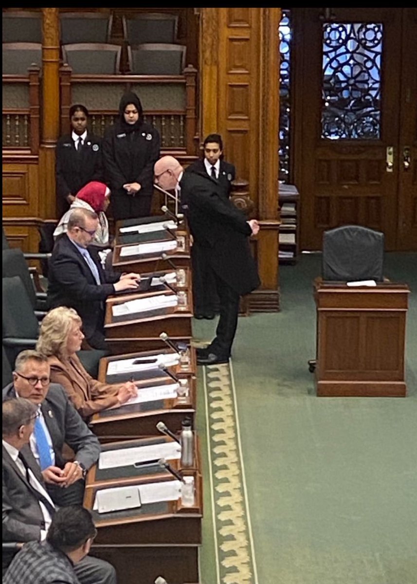 The young page wearing a hijab looking down in pain is my daughter’s friend. Because of a small number of members of my @OntarioPCParty family, a legislator was asked to leave for wearing a kefayeh in the legislature. Since 10/7 my family and I have focused on efforts to bring….