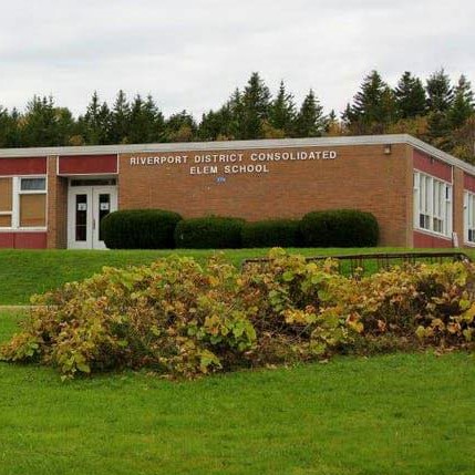 Congratulations to all the pitchers last night at our $1000 grant meeting and to the winner -- Natalie O'Mara from the Riverport Community Park and their awesome idea to build a little-person-friendly rustic sand box, balance logs and sun shelter!