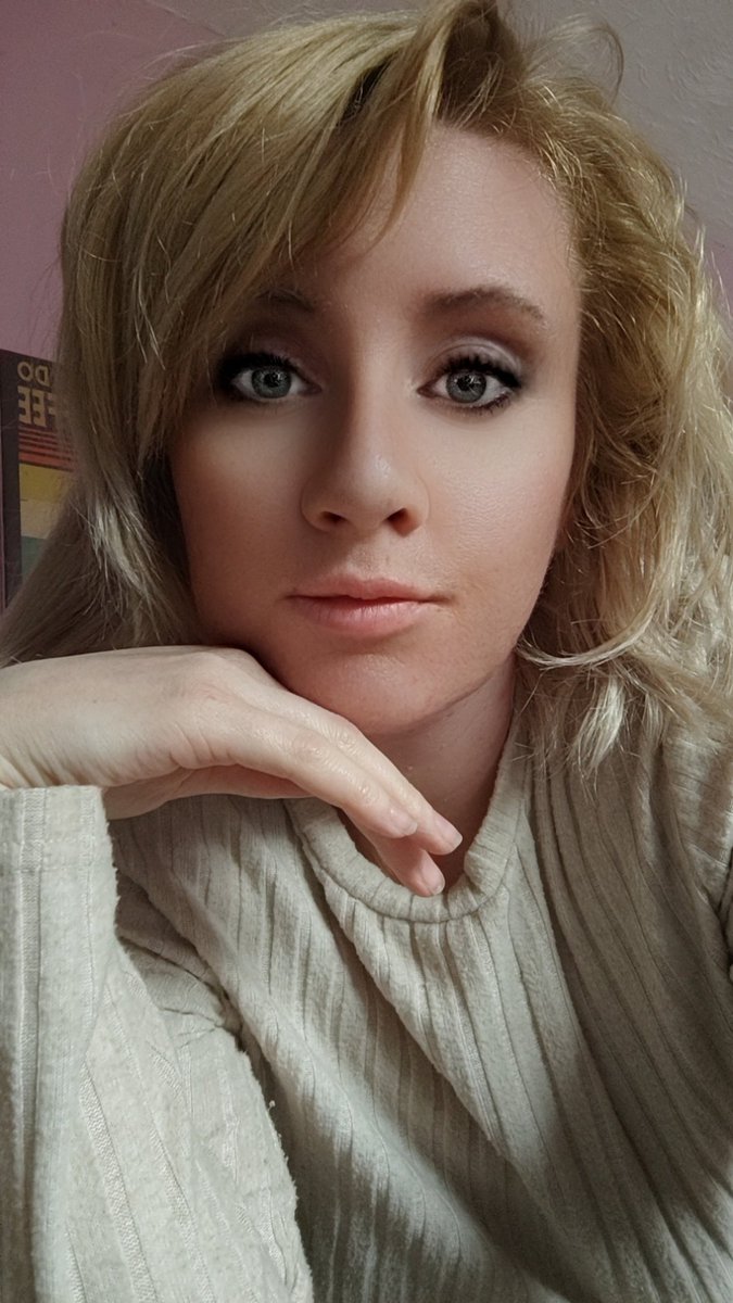 iamcherylenough's tweet photo. When life isn't going the way you planned. The fact I am still struggling with the situation my ex left me in. 
How I am feeling so vulnerable with my pregnancy which is making me feel like a bad mum to my other 2 children.
I made a phone call and now be given a support worker 🙌 https://t.co/kM5kaDe5nk