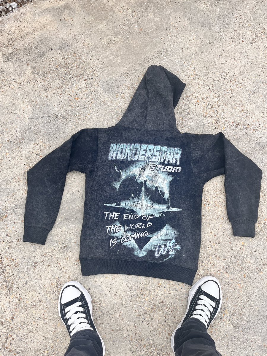 TURN ON COUNTDOWN REMINDERS 
v1 'EOTW (END OF THE WORLD)' OVERSIZED BOX HOODIES❗️
MAY 11TH  2pm EST
⁃  450 GSM
⁃  OVERSIZED FIT
⁃  THICK HOODIE
⁃  50% ACID WASH
⁃  RIBBED WRISTS AND WAIST 
⁃45$
1 OF 1 GARMENTS
ONLY TRUE STARS ARE WEARING THESE
HOODIEs