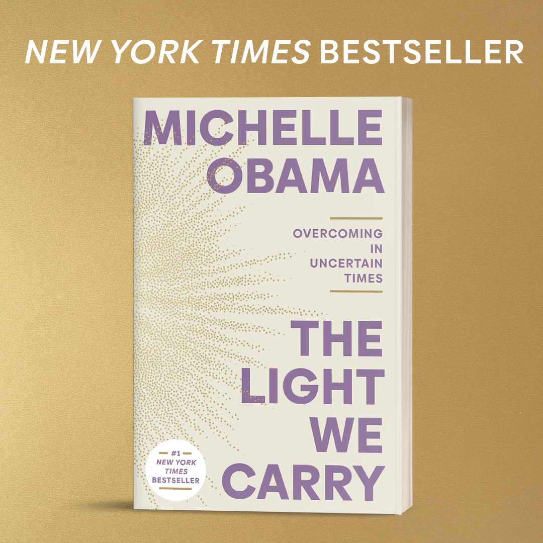 THE LIGHT WE CARRY is a New York Times Bestseller—again! Join us in congratulating @MichelleObama on making the list for paperback nonfiction ✨💜 nytimes.com/books/best-sel…