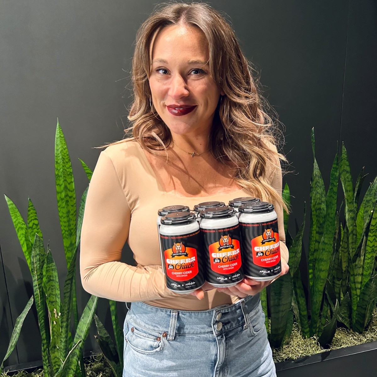 audiochuck's tweet photo. Today is National DNA Day 🧬✨ In honor of this special day our cider collaboration with Ash &amp; Elm, Cheers for Chuck, is AVAILABLE for purchase NOW! A portion of proceeds benefits @Season_Justice!

🏃‍♀️🐕 Get yours before this limited batch is gone: https://t.co/M3X47zuEwh https://t.co/9ecyvn7RsV