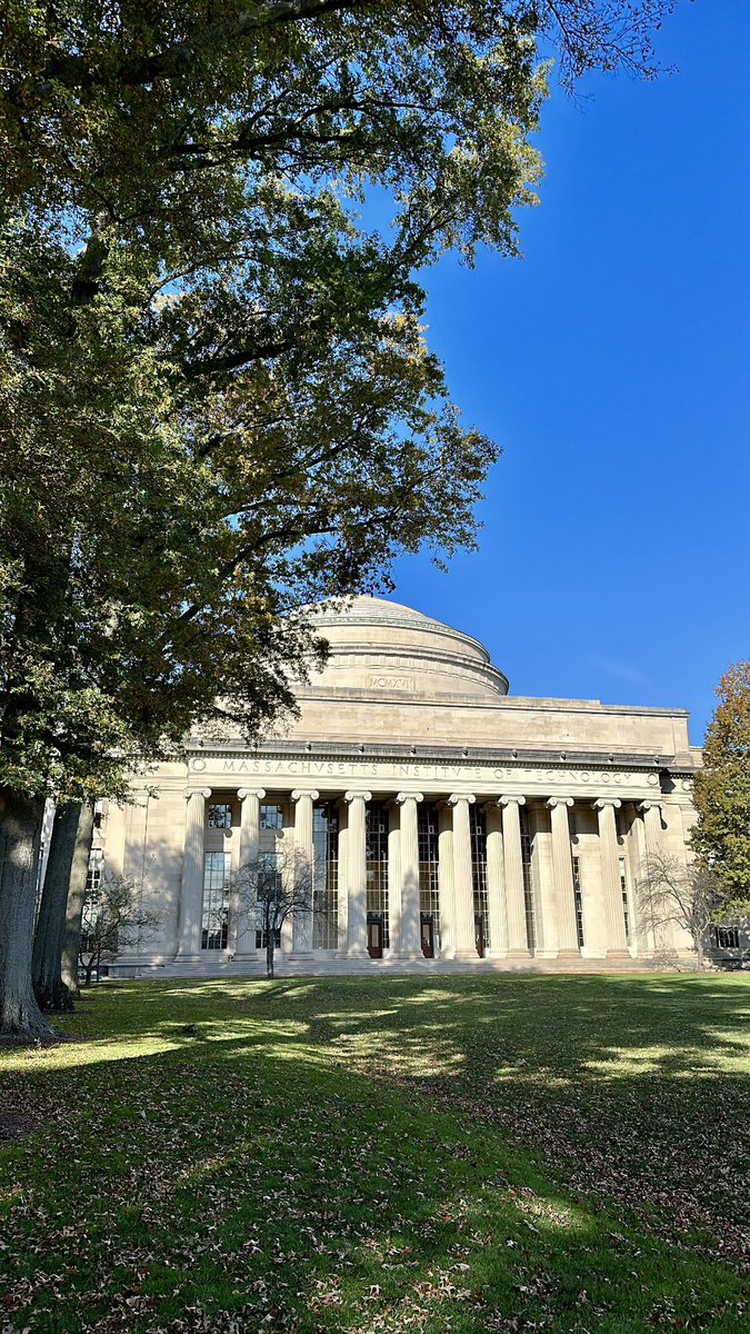 Dominick (@domhellen) on Twitter photo Quick life update - Successfully defended my PhD Thesis!!! Thank you to all members of <a href="/emorygmb/">Emory Genetics and Molecular Biology</a> , my committee, and importantly, my PI <a href="/saulkarpen/">Saul Karpen</a> .
My next chapter will begin in June <a href="/MIT/">Massachusetts Institute of Technology (MIT)</a> in the <a href="/LindaGGriffith1/">Prof Linda Gay Griffith</a> lab 🎉 Quick life update - Successfully defended my PhD Thesis!!! Thank you to all members of <a href="/emorygmb/">Emory Genetics and Molecular Biology</a> , my committee, and importantly, my PI <a href="/saulkarpen/">Saul Karpen</a> .
My next chapter will begin in June <a href="/MIT/">Massachusetts Institute of Technology (MIT)</a> in the <a href="/LindaGGriffith1/">Prof Linda Gay Griffith</a> lab 🎉