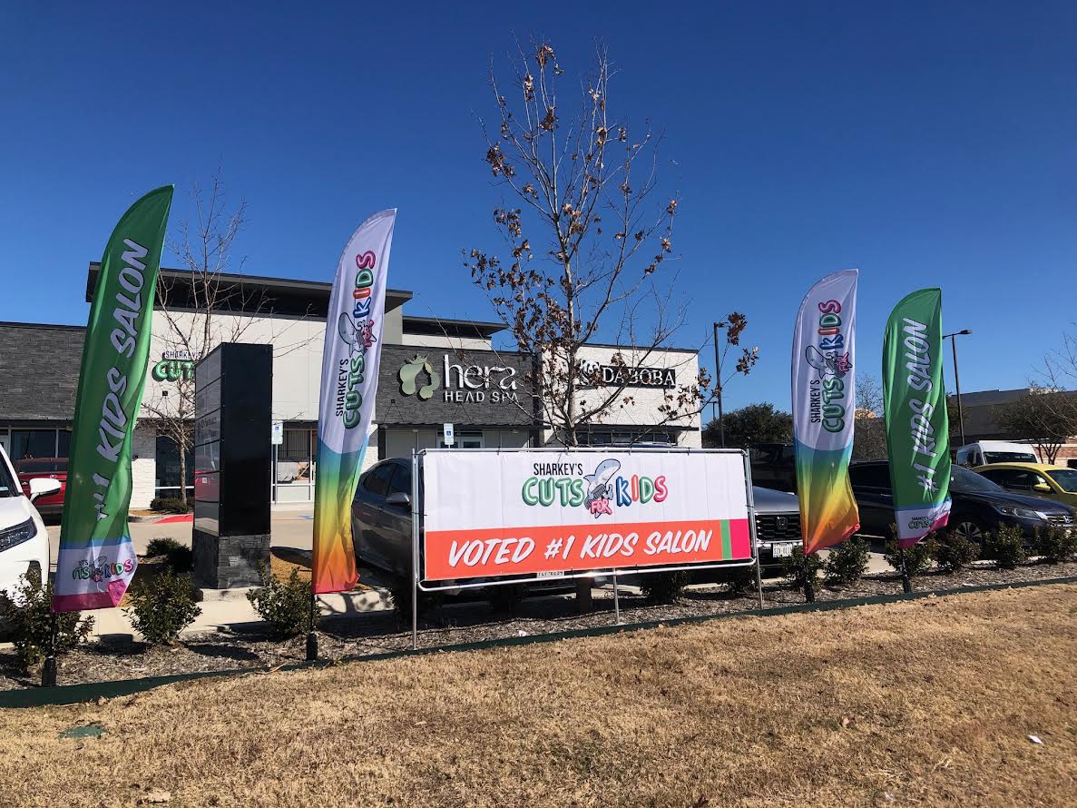 asapevent's tweet image. There’s nothing quite like our Adverflags and a classic banner to get your message across. Did we mention that our customer favorite banner frame keeps that banner looking perfect?  Call us today and we will take care of the rest. 800-837-6306 
#onestopshop #eventadvertising  ...