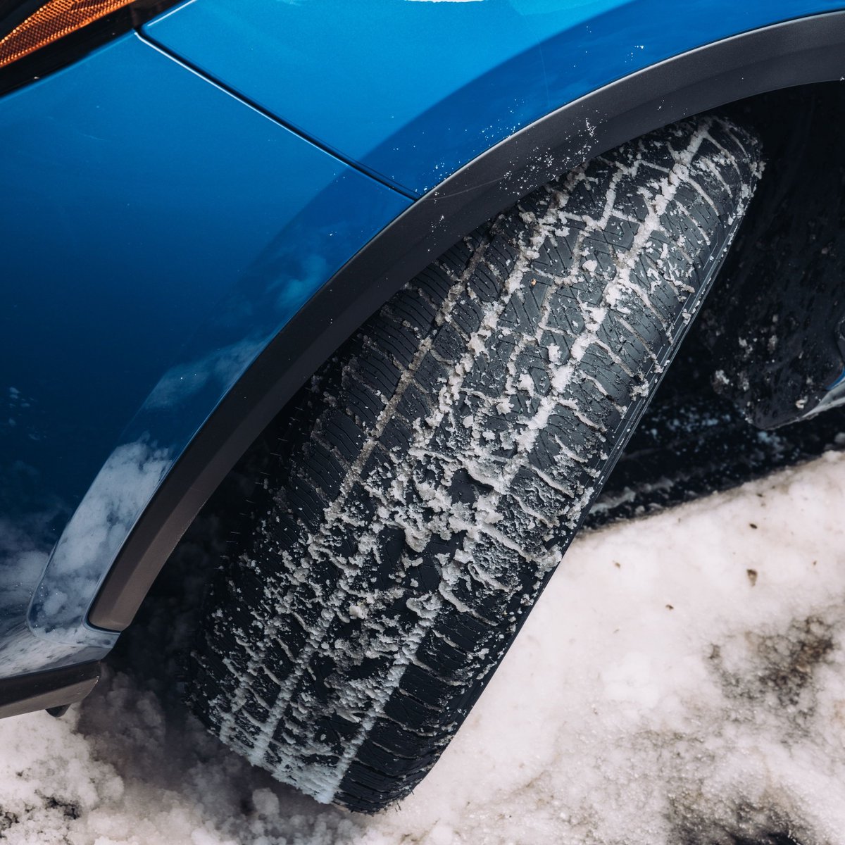 NittoTire's tweet photo. The #Motivo365 is #3PMS rated and ready to take your CUV on any adventure. https://t.co/etbomsL6zb