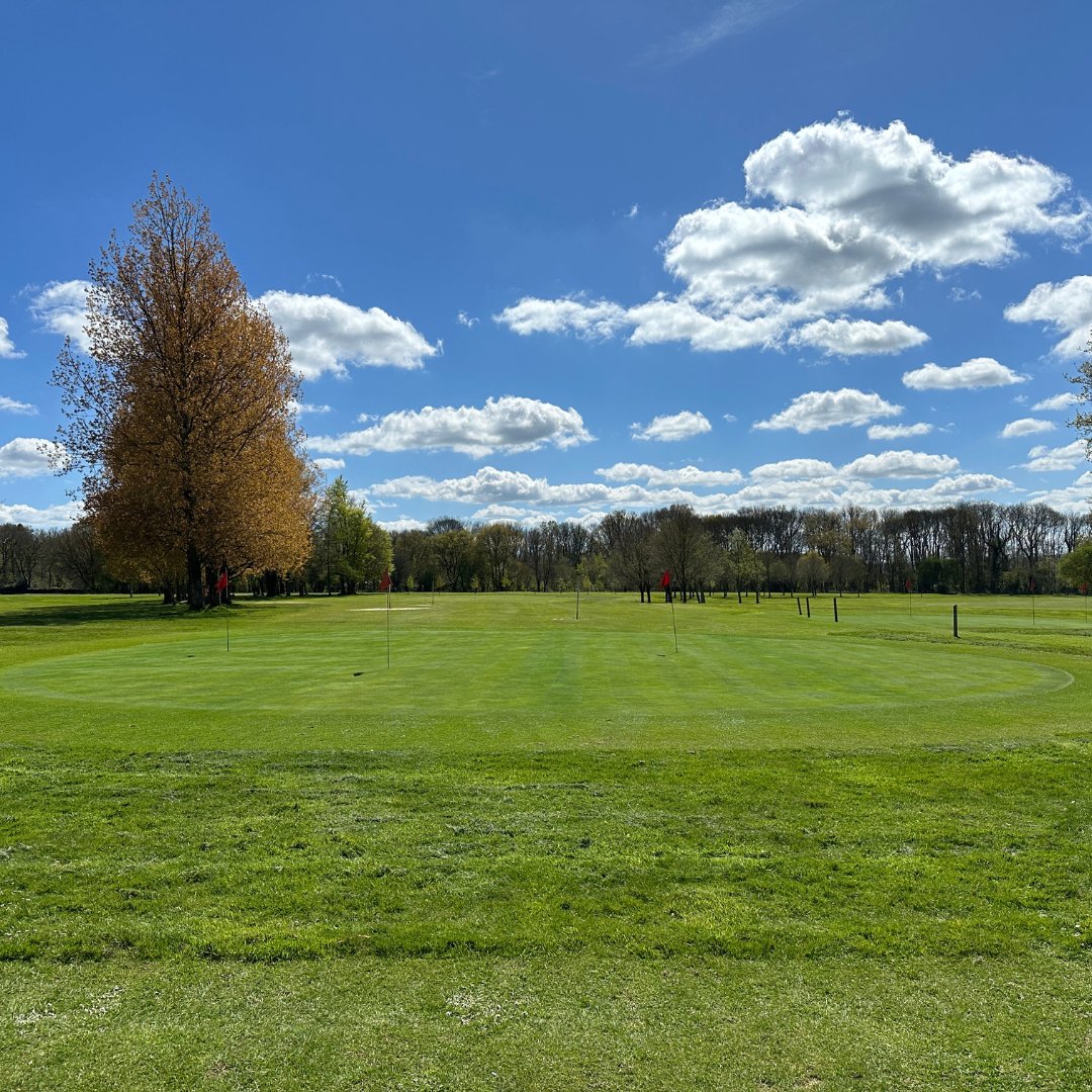 AltonGolf's tweet photo. As a member not only do you get a stunning golf course you also get a pure grass range where you can use your balls.  Tee times are available 7 days a week, call 01420 82724 to book your tee time. #altongolfclub https://t.co/HzY3N0eQ1U