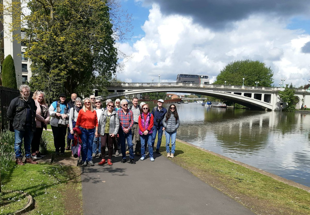visitrdg's tweet photo. #ReadingWalksFest has 2 great @ThamesPath walks which are #stepfree, Ideal for anyone looking for a flat, gentle and sociable guided walk in #Reading. Learn something new about the town and the Thames. 13 & 19 May https://t.co/ty6XBFZMZZ #accessibility https://t.co/RumaD1nJvZ