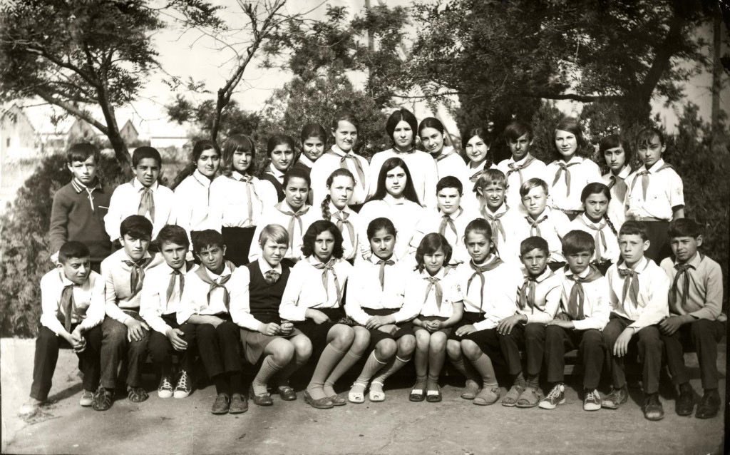 Время, когда никто не знал твою национальность, настоящая дружба народов!👍✊✌️