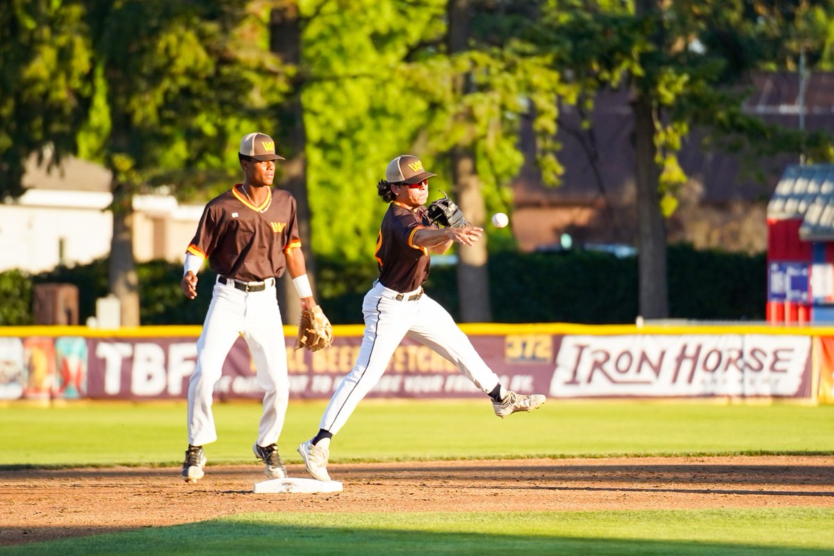 Throwback to 2022 when we traveled to the 1970's to play as the Walla Walla Padres for three games. We'll be throwing it back again this year for our weekend series July 5-7 versus the NW Star Nighthawks. #TBT #ThrowbackThursday #SweetsCountry