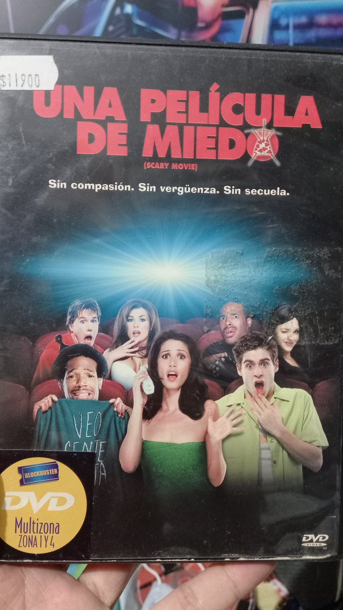 Scary Movie / Scary Movie: Una película de miedo #AnnaFaris #MarlonWayans #ShannonElizabeth #carmenelectra