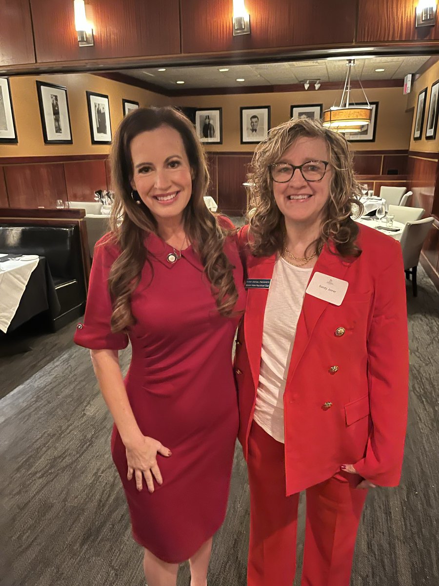 We had the privilege of attending the NC Female Legislators’ Breakfast yesterday morning. What a wonderful event with such an inspiring group of ladies. Thanks to HD 21 candidate @MaryEM106 for the invitation!🇺🇸🐘❤️

#ncpol #leadright #republicanwomen #VoteRed #Candidates