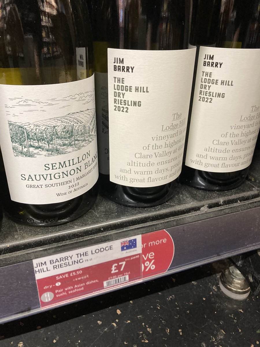 Shout out to @TheWineKiwi for flagging this up the other week. Has now appeared at my local @marksandspencer Ignore the £7 shelf price - this is £4:50 per bottle or £4:05 when you buy six (spoiler: I bought six and am heading back again)