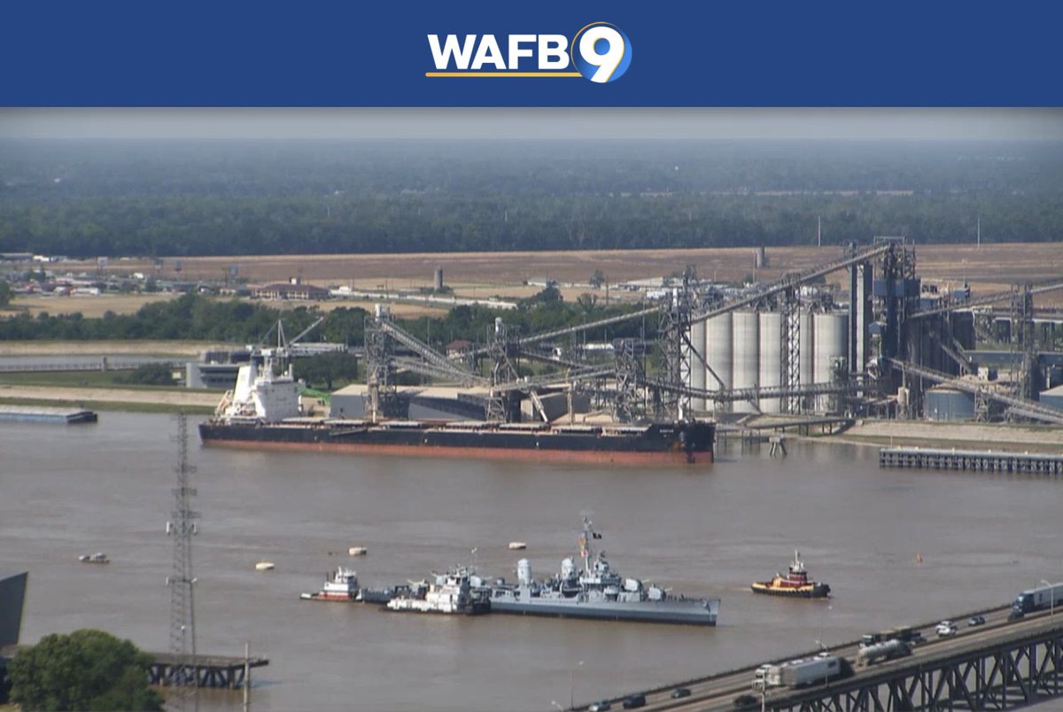 GrahamUlkins's tweet photo. What a sight for native Baton Rougeans! The #USSKidd sailing freely down the Mississippi River…her first trip in 42 years. Enjoy the ride, Kidd! @WAFB 

More on the restoration: https://t.co/3GZ7INRVPj https://t.co/rfA96yj786
