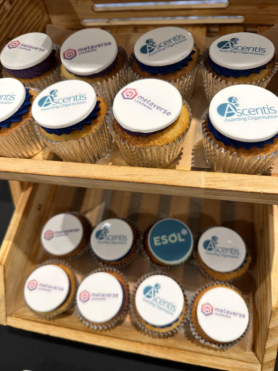 MetaverseL_'s tweet photo. Jason Holt, our CEO, had a great time at the Ascentis ESOL event today! Working together as proud partners on our ESOL programme, it was a wonderful chance to bond and honour language instruction. Excited to empower students!
#MetaverseLearning #Learning #Innovation #ESOL https://t.co/r1uk64VYz7