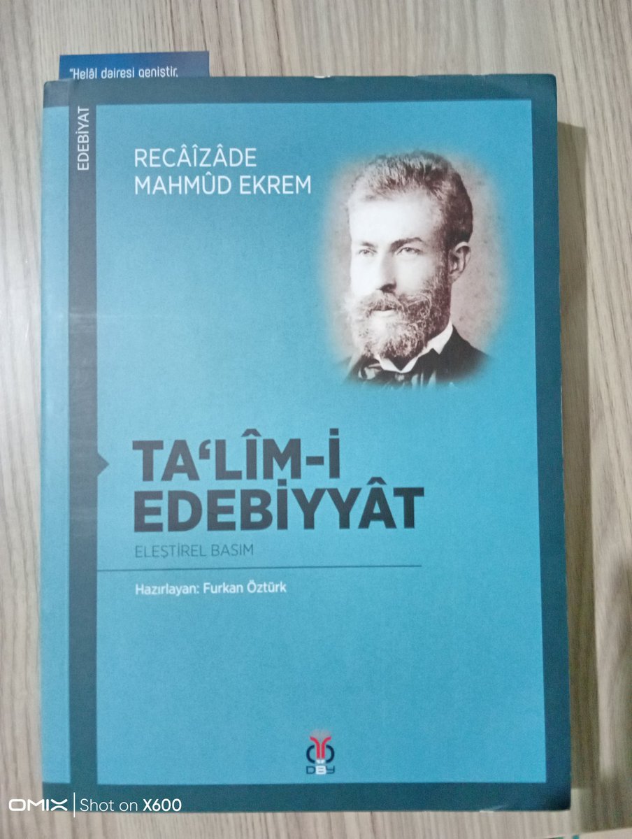 Oradan değil buradan öğren kanka 😉 

Olum kendi dilini de öğren bizahmet. Türkiye'de MEB Türkçe dersini icbar ediyor diye niye linç yiyor lan.