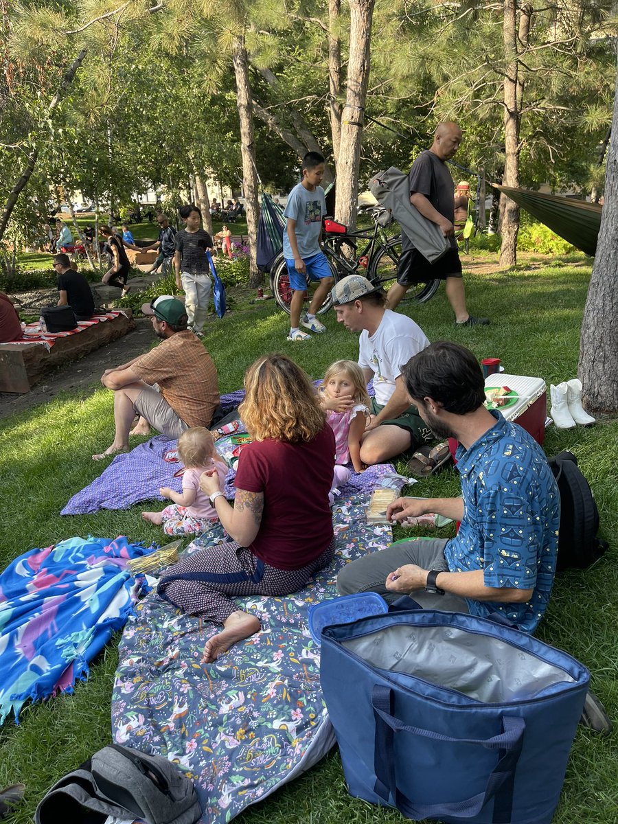 42 days until the start of Lowertown Sounds 2024! Who's counting with us?!? 🤩 We love filling Mears Park with all your lovely faces. Can't wait to be back soon!
