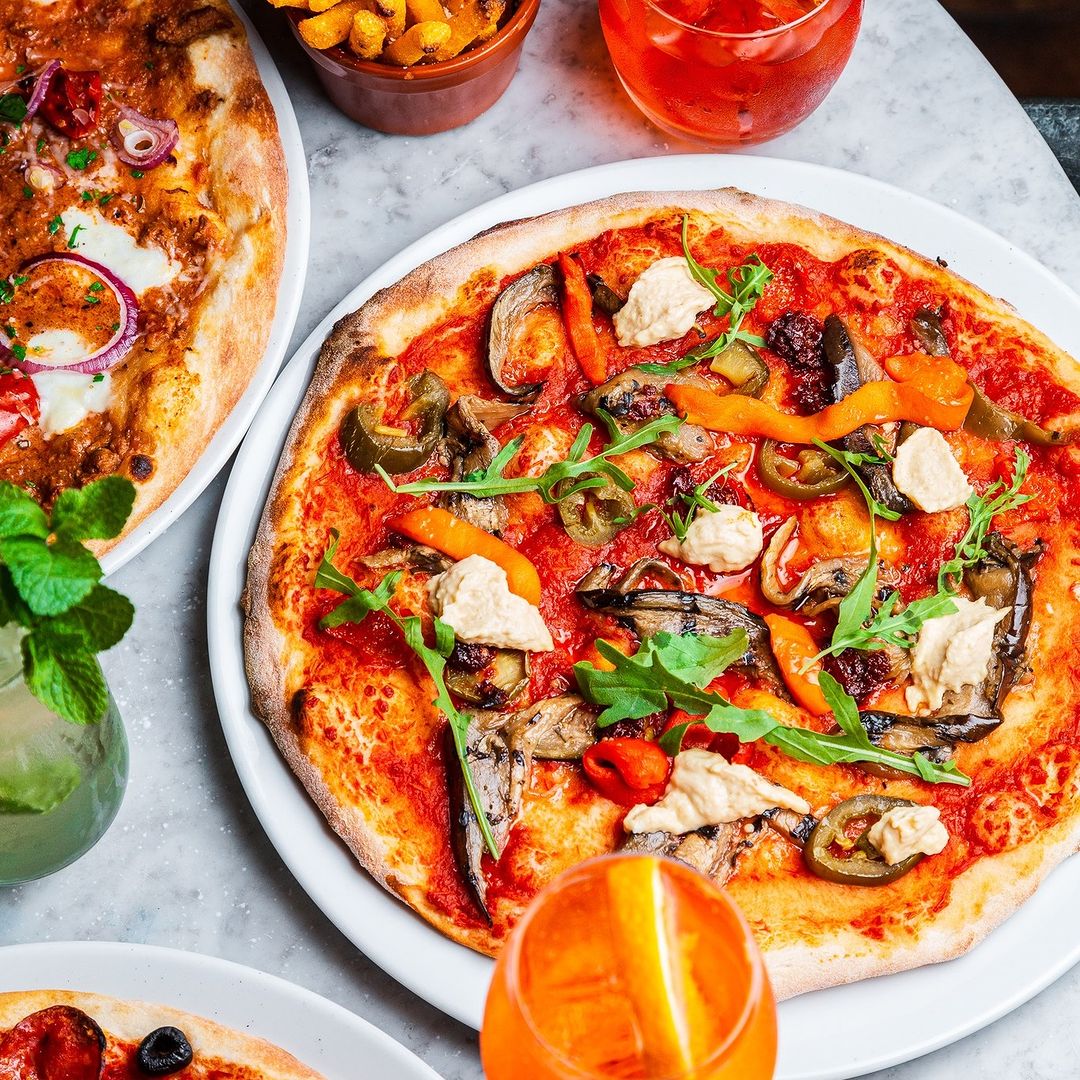1931restaurant's tweet photo. Try our tasty #LiverpoolRestaurantWeek offer!

Enjoy a pizza and a glass of prosecco for £15 per person.
__________
Book a table - https://t.co/Dm6rv3tWmr

Available until this Sunday https://t.co/B0EBRe6HVT