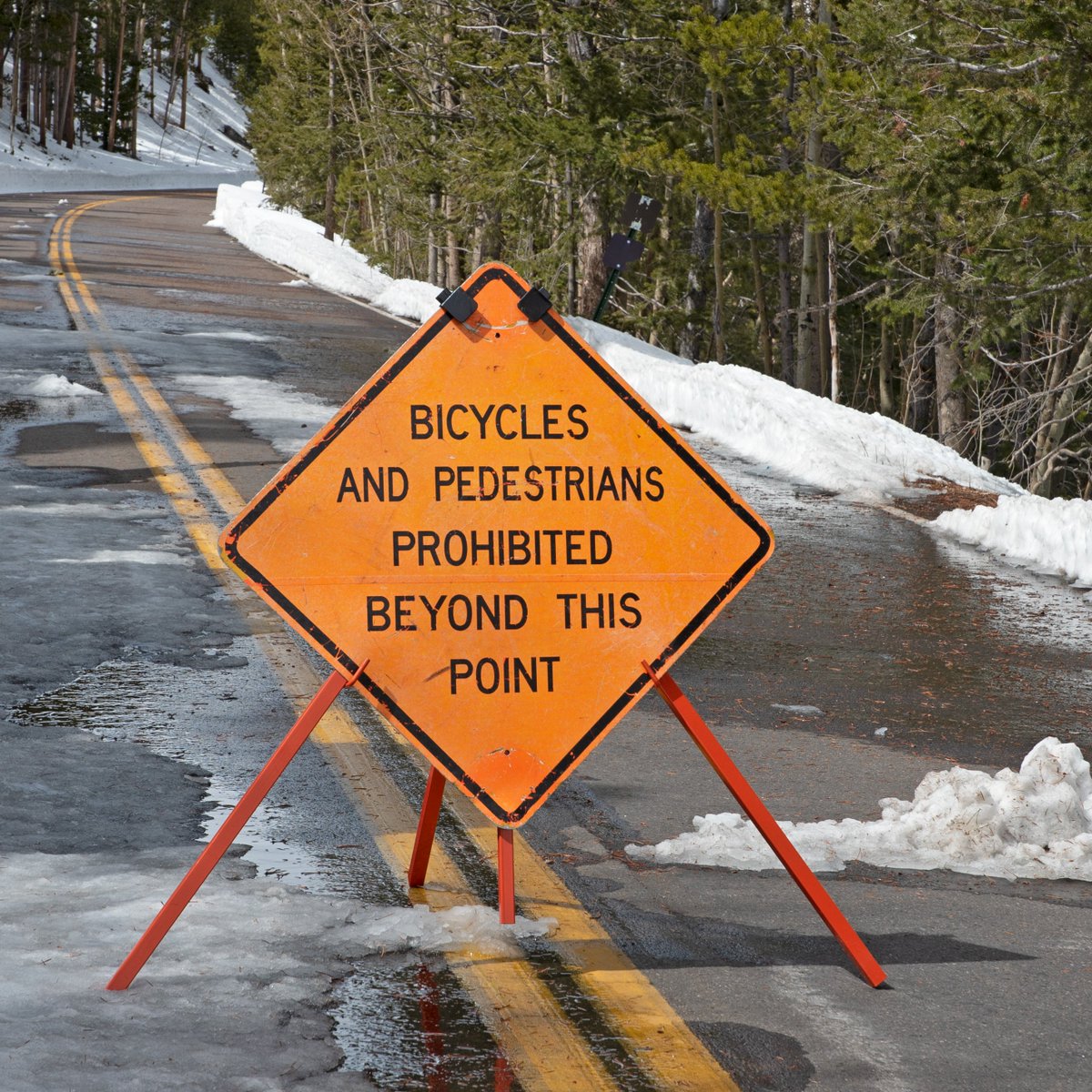 Spring opening operations have started in #RMNP and Rocky's Roads crews are busy plowing the east and west sides of Trail Ridge Road. Trail Ridge Road remains closed to vehicles at Many Parks Curve on the east side and at the Colorado River Trailhead on the west side of the park.
