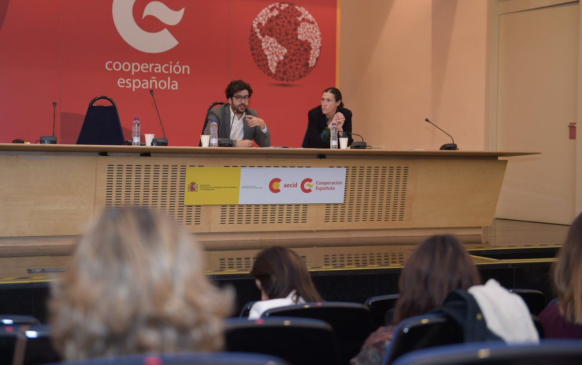 AECID_es's tweet image. Jornada de #CooperaciónTécnica Avanzada en América Latina y Caribe 🌎. Destacamos la importancia del desarrollo de capacidades y lanzamos 2⃣ programas: el de #cooperacióntriangular con #ALC y el de #cooperaciónavanzada con el #ConoSur. Avanzamos en #ODS 1⃣7⃣. #AECIDIntercoonecta