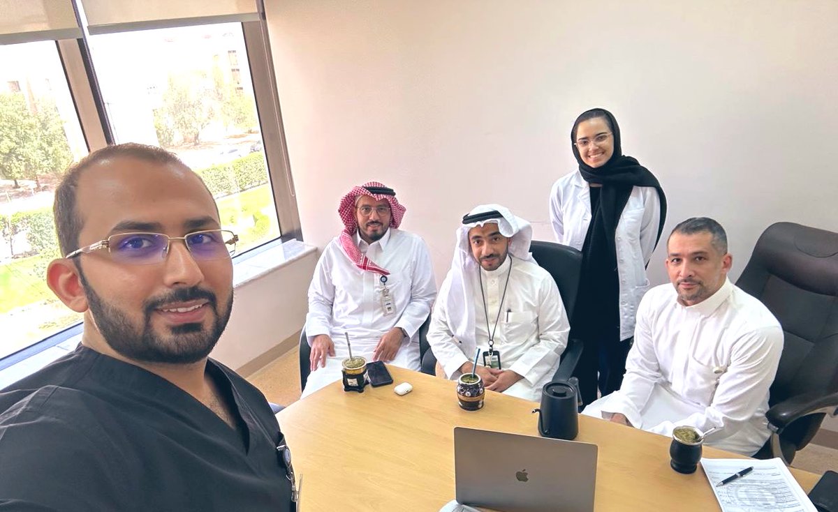 CKsumc's tweet photo. كل التوفيق و النجاح لجميع المتقدمين 🌟🌟🌟🌟 #KSU #KSUMC #Matching2024 #ICU https://t.co/rRZkFSWPKl