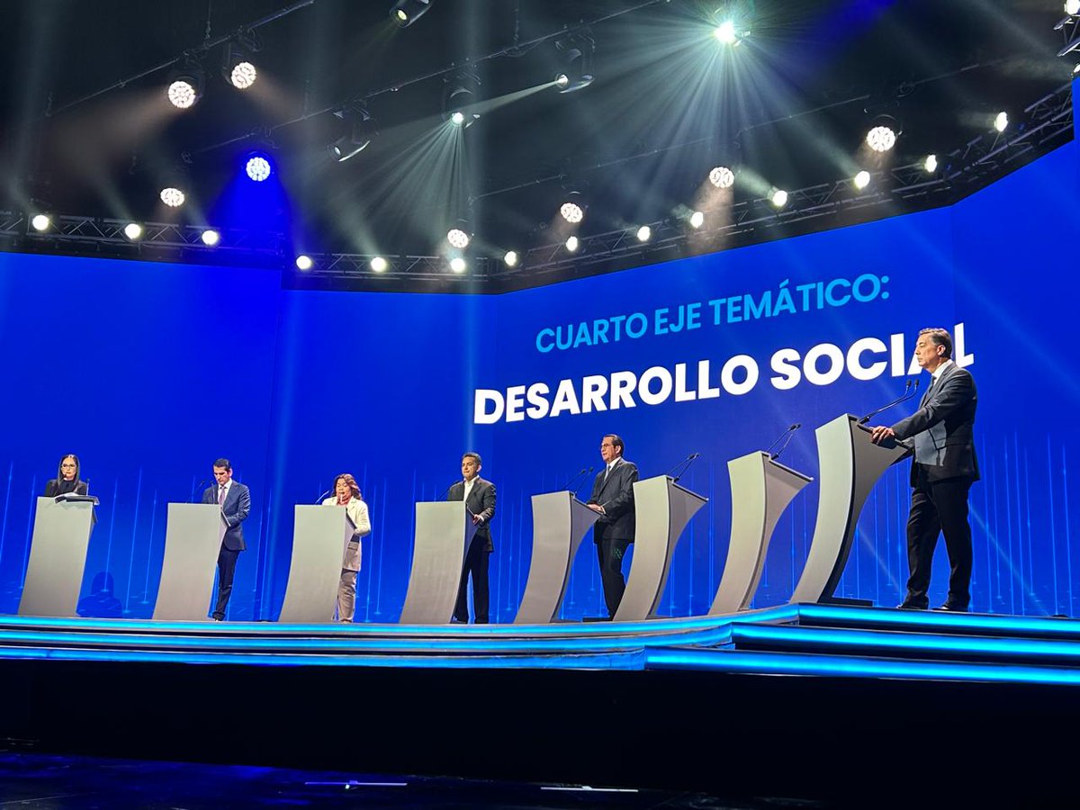 Reconocer y comprender las #desigualdades es el 1er paso hacia soluciones sostenibles 🌎. Compartimos el #INDH2024 con todos los sectores para propiciar el análisis, la discusión🔍 y esbozar soluciones. Más: bit.ly/3wk33vS Espera: #CambioClimatico @sacasa_u @CCIYAP